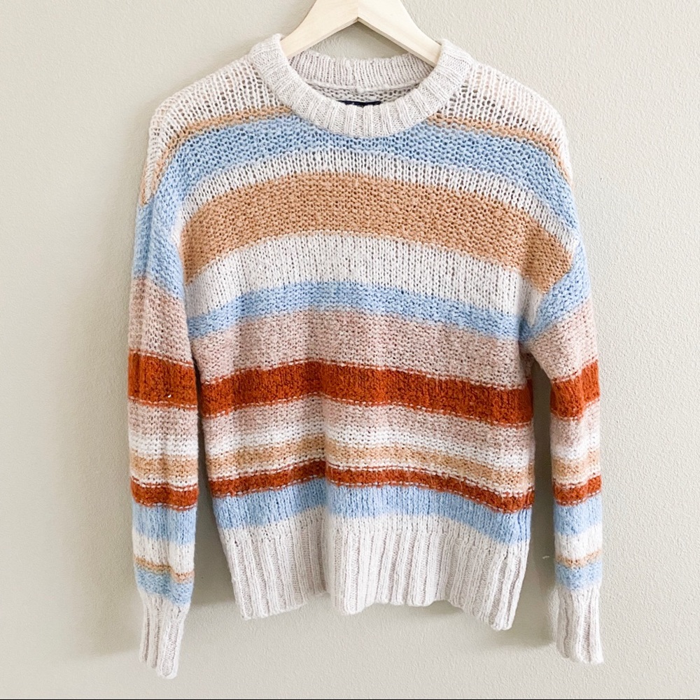 American Eagle Chunky Knit Crew Neck Sweater